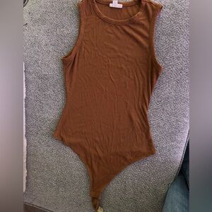 Le Lis Chocolate Ribbed Top